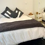 Mahoe Gardens - Self Contained Apartment
